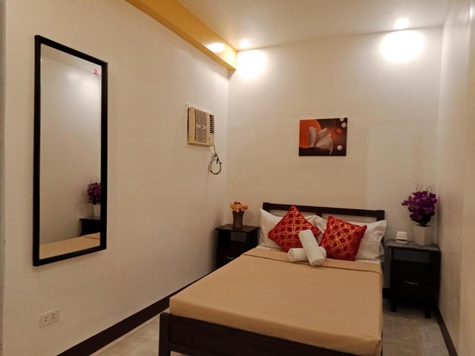 Amax Inn Cebu Mandaue Exteriör bild