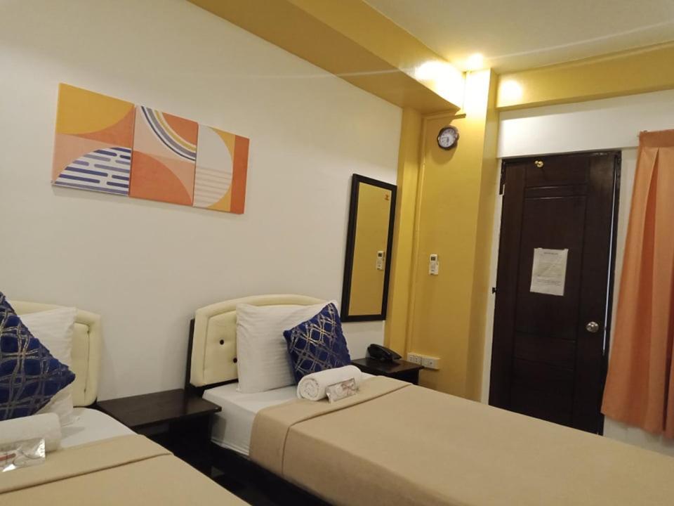 Amax Inn Cebu Mandaue Exteriör bild