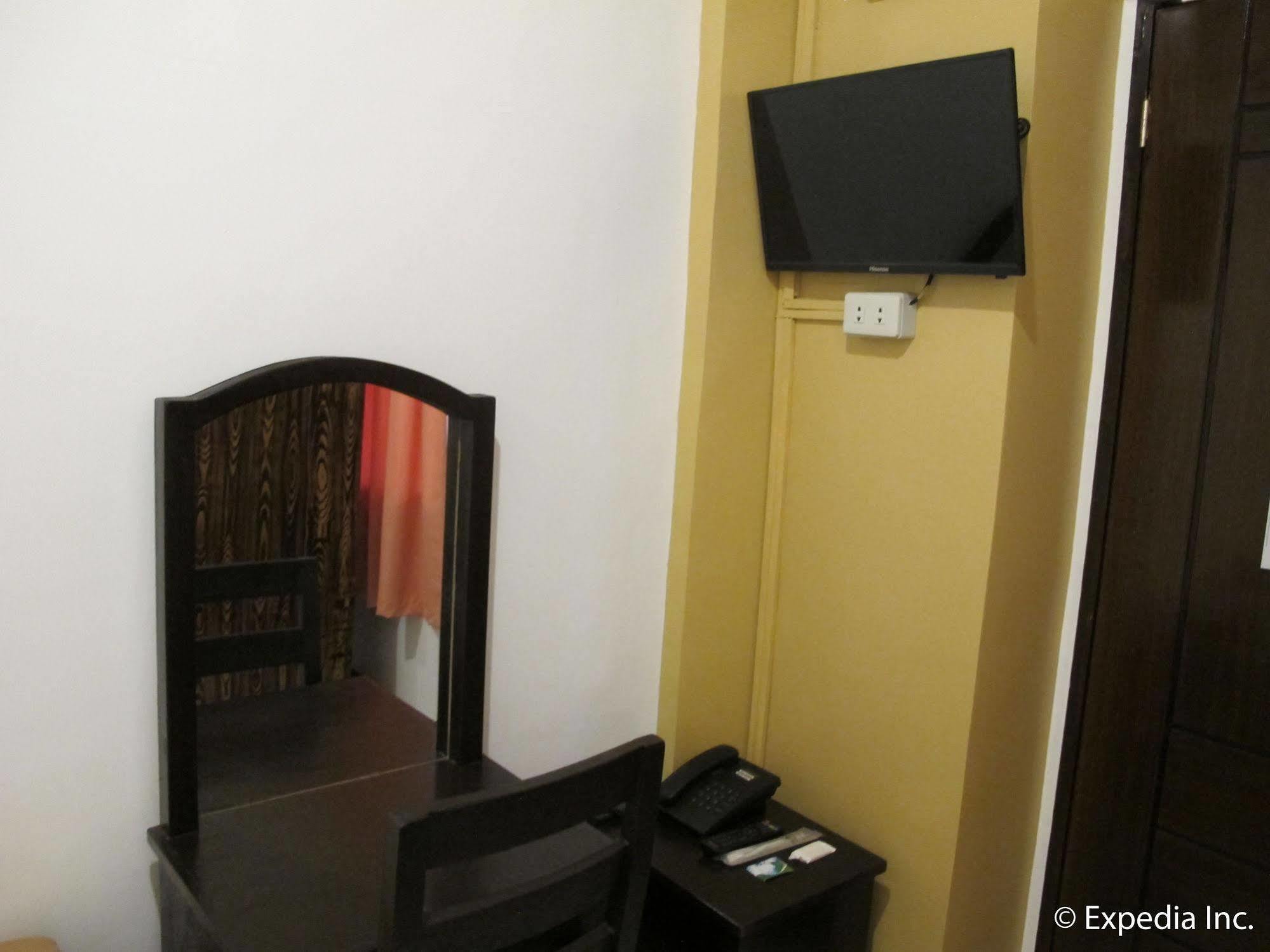 Amax Inn Cebu Mandaue Exteriör bild