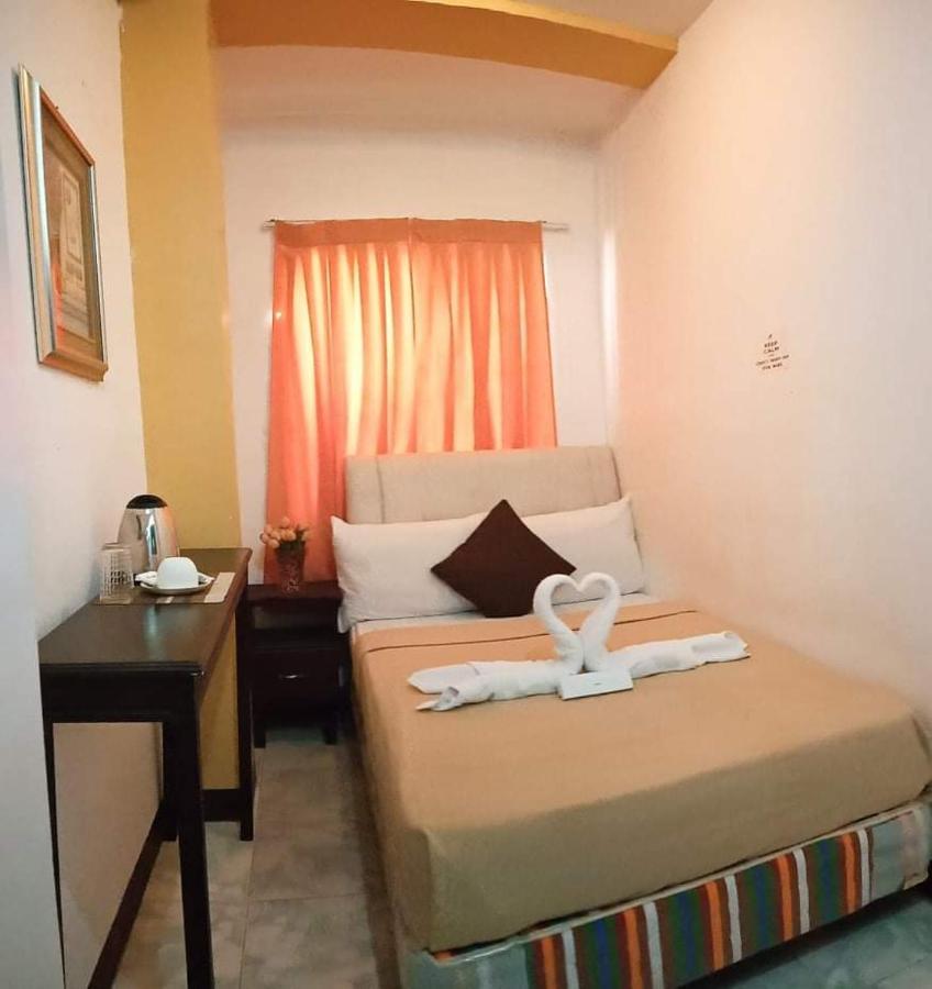 Amax Inn Cebu Mandaue Exteriör bild