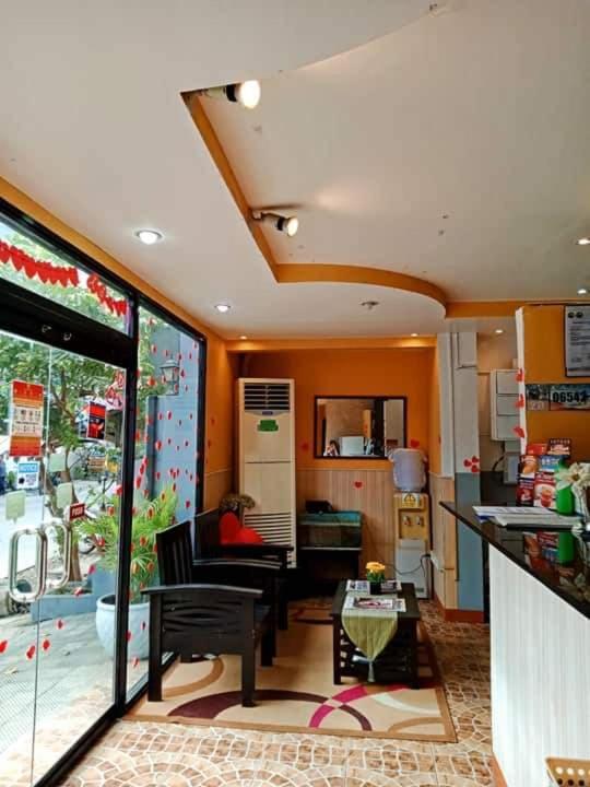Amax Inn Cebu Mandaue Exteriör bild